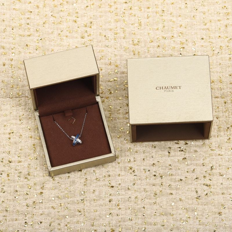 CHAUMET